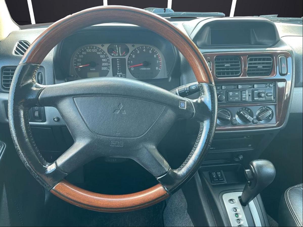 Mitsubishi Pajero Pinin 2.0 GDI 129CH | 4x4 | Cuir | Toit Ouvrant | GPS