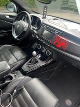 Alfa Romeo Giulietta 1.4 TB 16V MultiAir - - Alfa Romeo Giulietta: Multiair