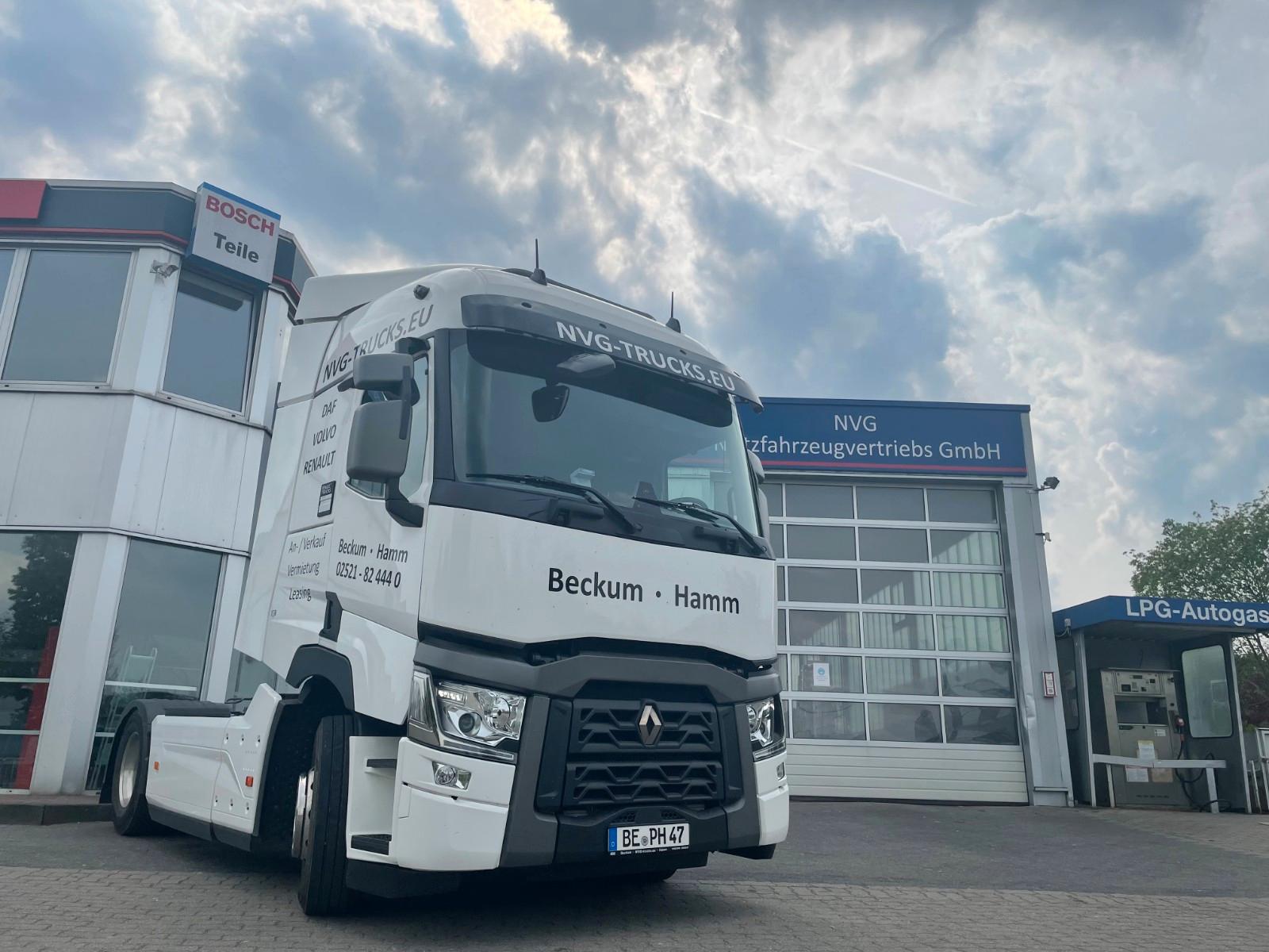 Renault T 480 4x2 Sleeper Cab  2L-HY