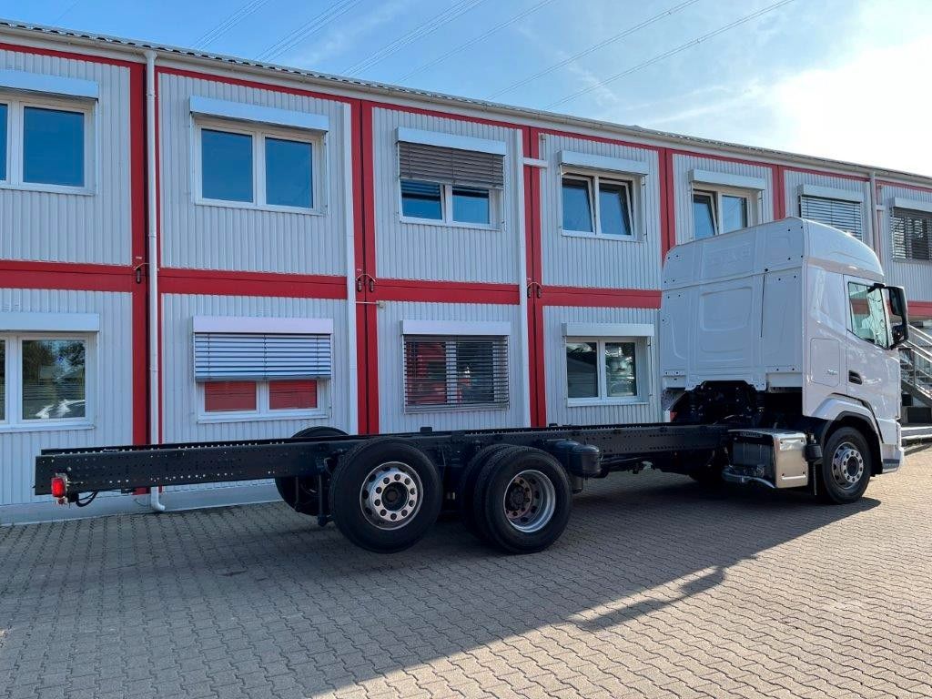 Fahrzeugabbildung DAF FAN XF 480 ohne Aufbau