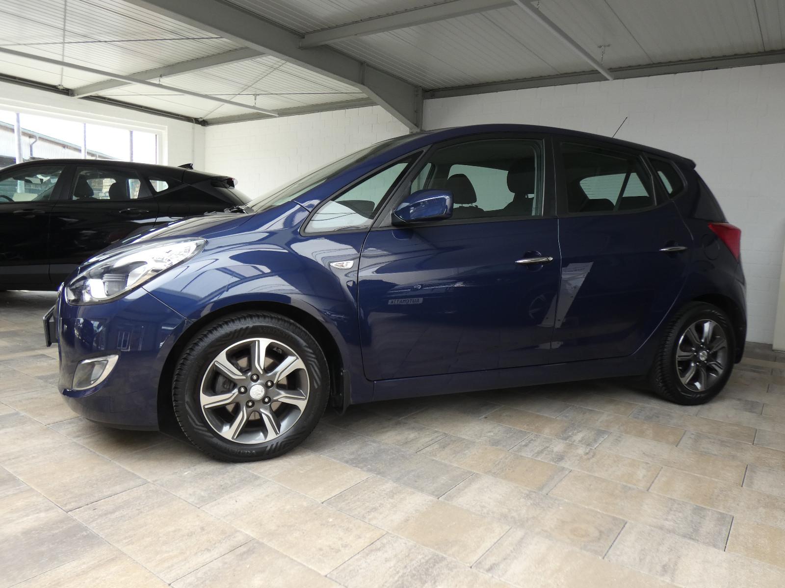 Hyundai ix20 1.6 Klima-PDC-CAM-ALU-NAV-SHZG-LHZG-GZR-BT