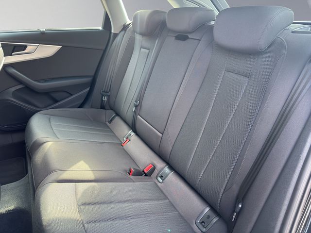 A4 Avant 35 2.0 TDI S-tronic KLIMA PDC SHZ NAVI