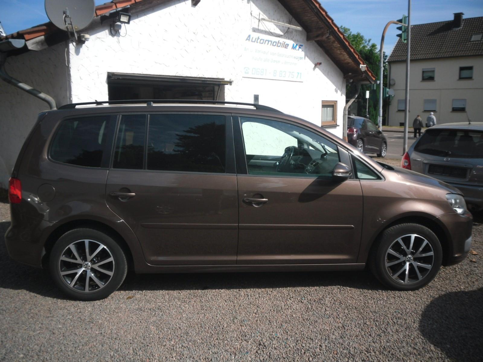 Volkswagen Touran Comfortline 140PS SHZ Klimaauto Euro 5