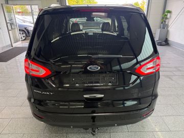 Ford Galaxy - 8
