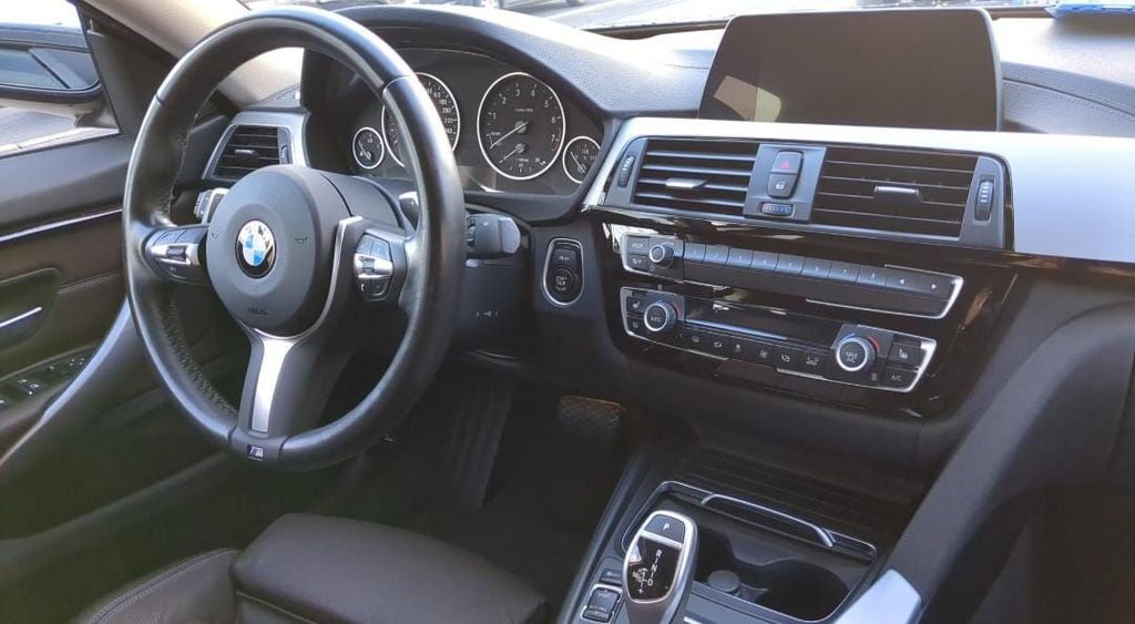 Image of BMW 420