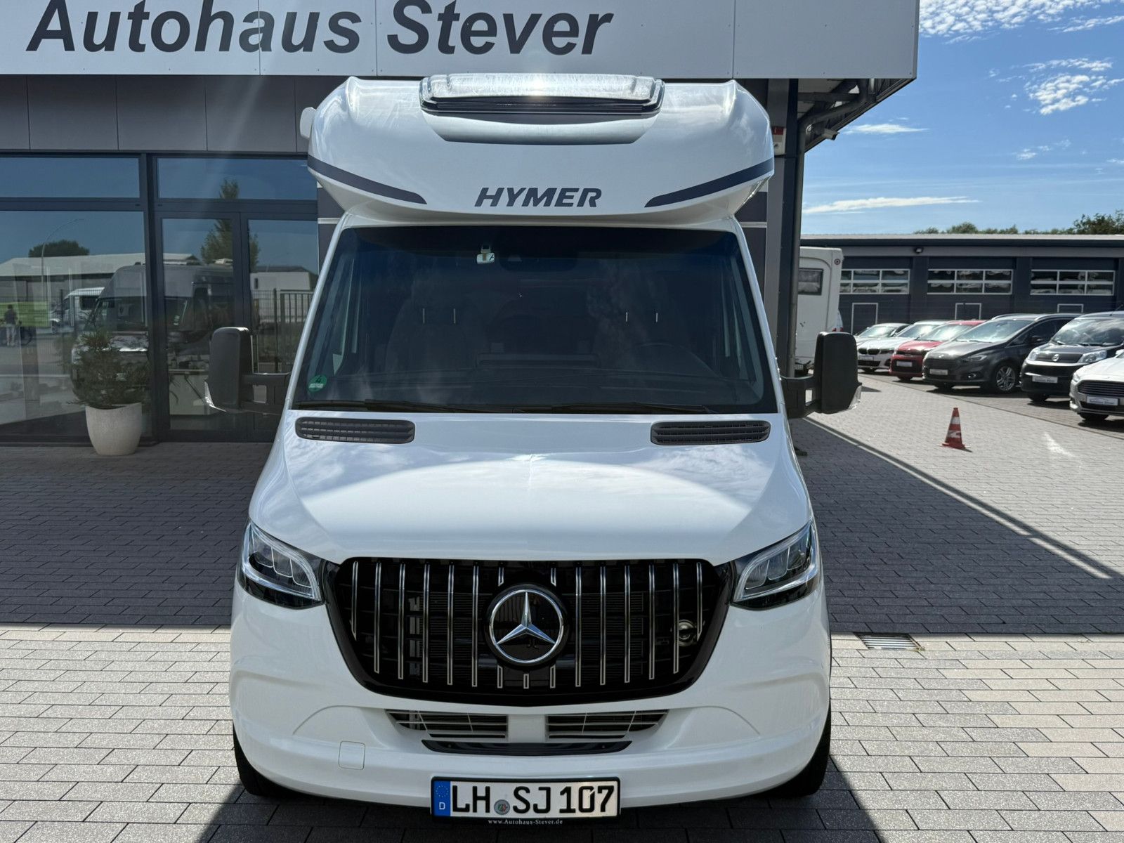 Fahrzeugabbildung HYMER / ERIBA / HYMERCAR BMC 550 T  White  Line