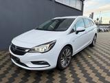 Opel Astra K Sports Tourer Innovation Leder Navi RFK - Opel Astra: Weiß, Sports Tourer