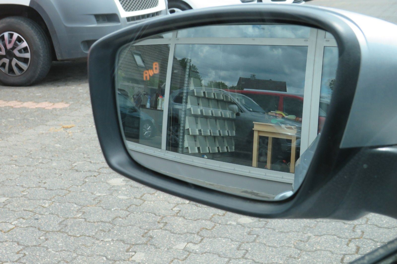 Fahrzeugabbildung SKODA Fabia Combi Ambition NAVI PDC GJ SITZH APP 1.HD