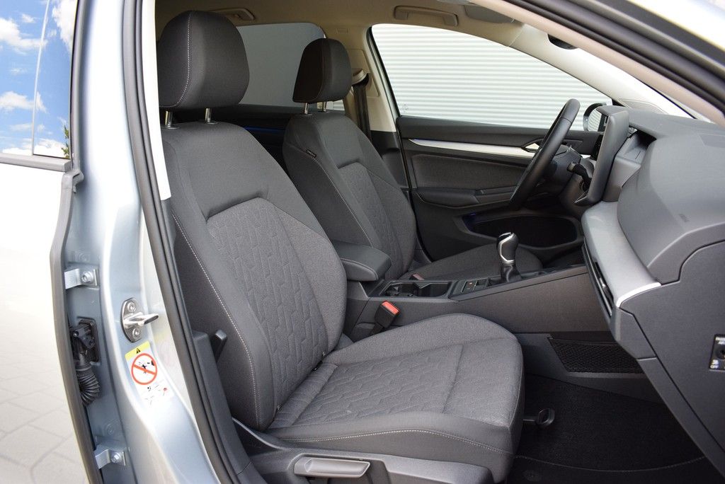Volkswagen Golf VIII TDI 2.0 Life LED AHK HuD RüKam ACC foto 5