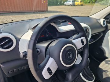 Bild 15 Renault Twingo Life