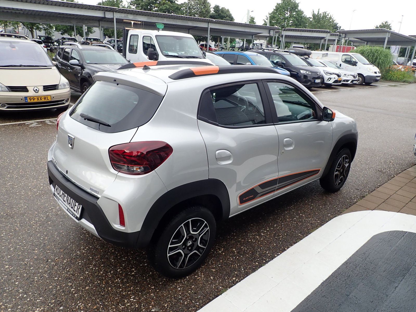 Fahrzeugabbildung Dacia Spring Electric Comfort Plus