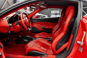 صورة مصغرة 15 لـ 2016 Ferrari 488 GTB