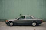 Mercedes-Benz W124 230E - Mercedes-Benz 230: W124 230e