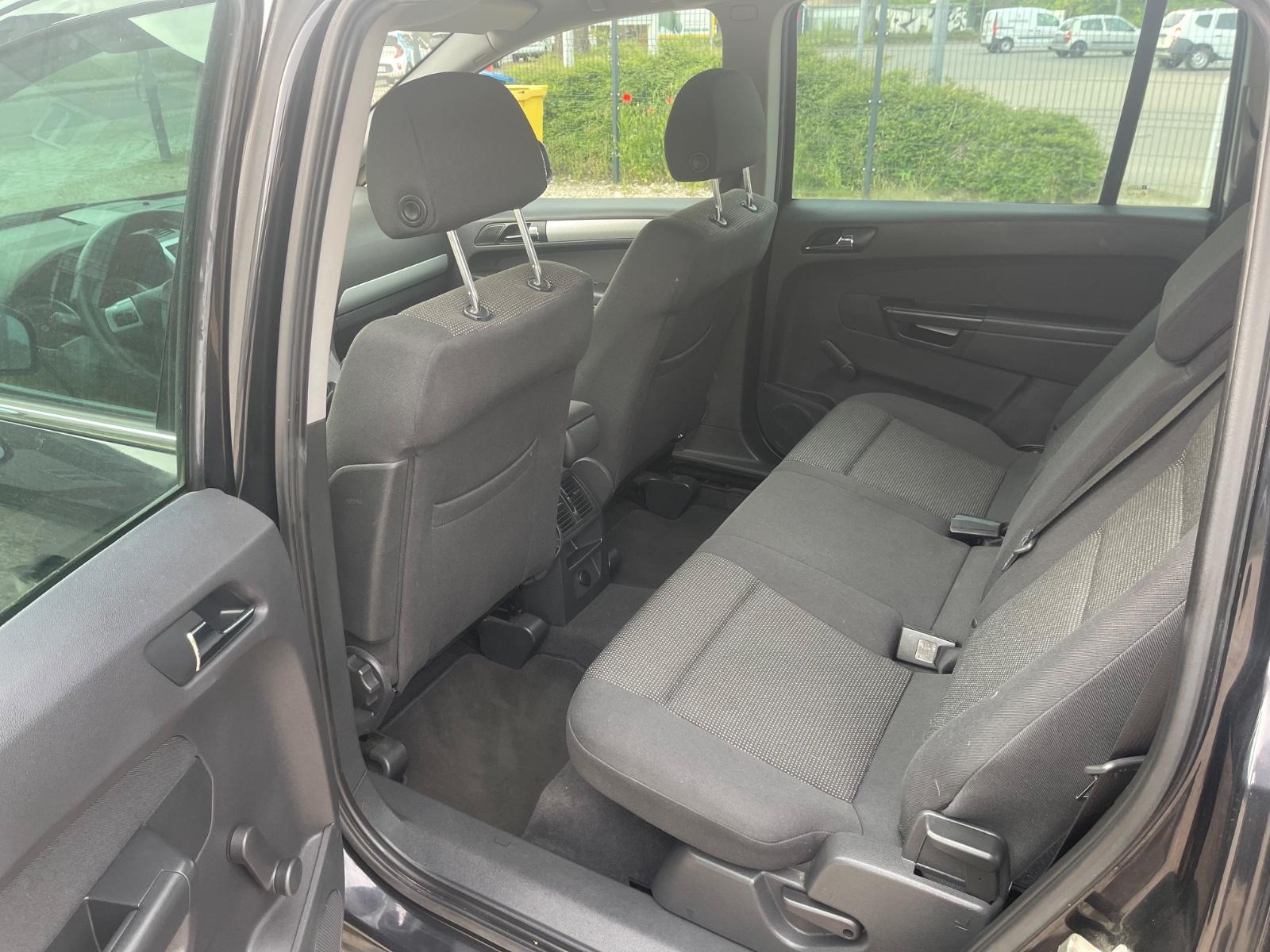 Opel Zafira 1,8/B Sport/OPC-Style/Klima/AHK/7-Sitzer