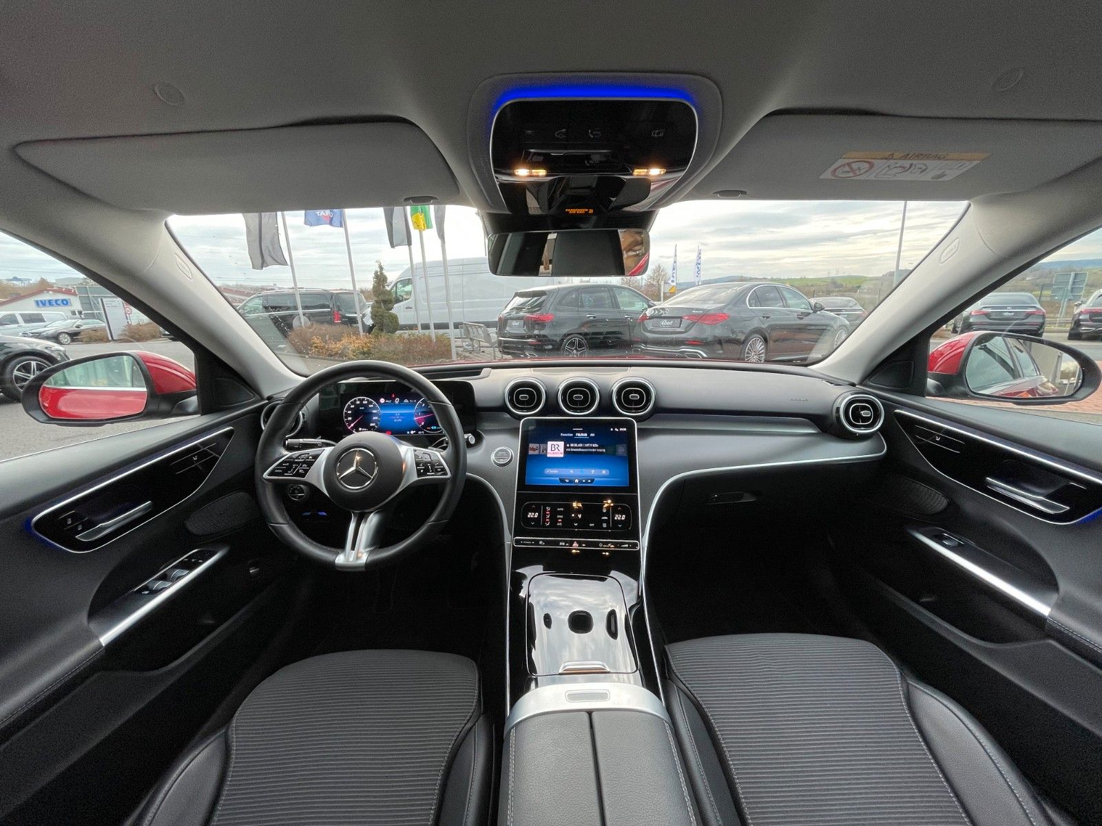 Fahrzeugabbildung Mercedes-Benz C 220 d AVANTGARDE AHK+HUD+DISTR+R-Kamera+Carpla