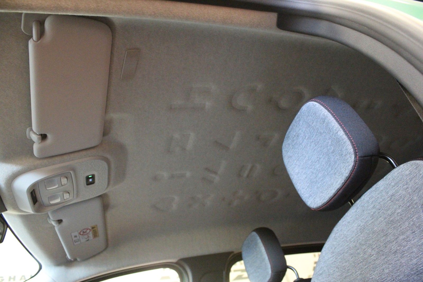 Fahrzeugabbildung Renault Twingo E-Tech 80 Urban Range *Techno*Sitzheizung