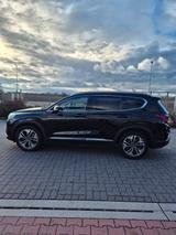 Hyundai SANTA FE 2.2 CRDi Premium 4 WD 8AT SEVEN Premium - Hyundai SANTA FE: 7 Sitzer