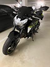 Kawasaki Z900 - KAWASAKI WEIß