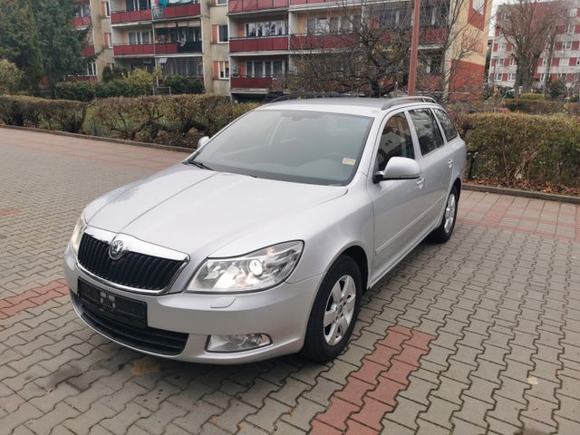 Skoda Octavia 1.2 TSI DSG Ambiente Combi Ambiente