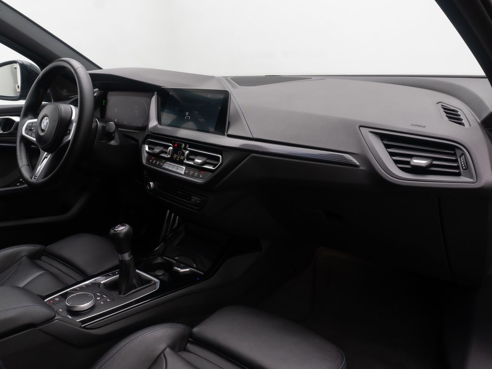 Fahrzeugabbildung BMW 118i M Sport DAB Komfort H/K LED Leder 18Zoll