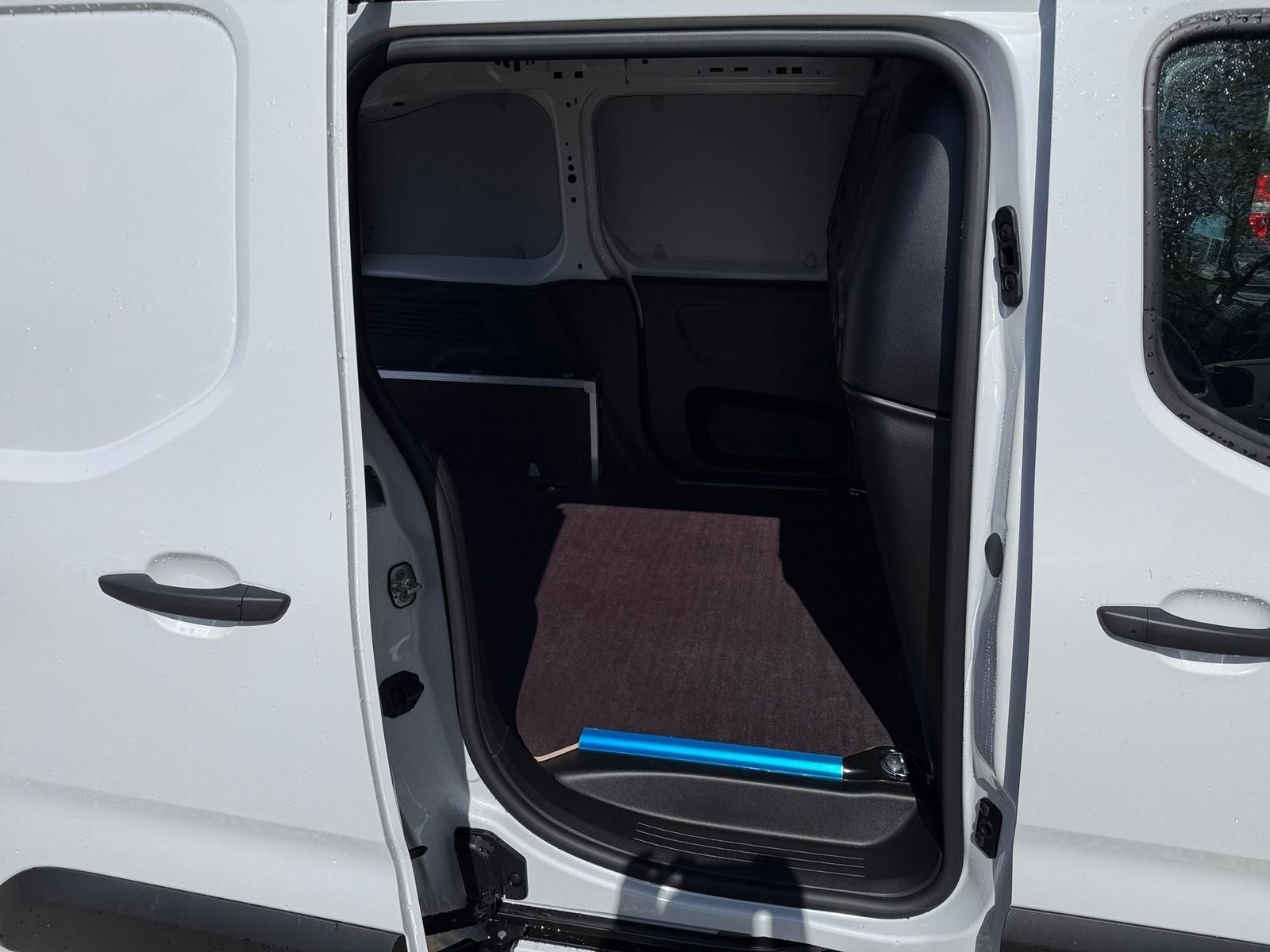 Fahrzeugabbildung Fiat Doblo M Kastenwagen 100 MT6