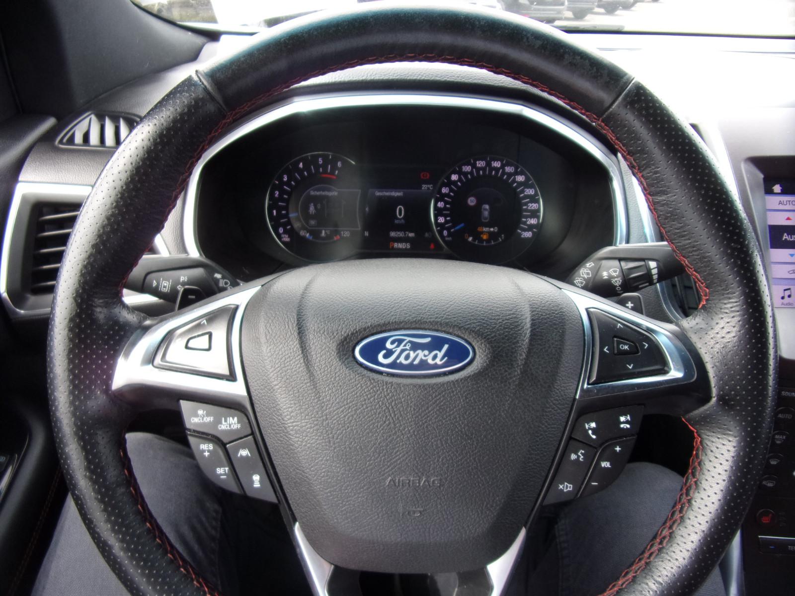 Ford Edge ST-Line 4x4 AHK,Auto,Dach, LED, 21".