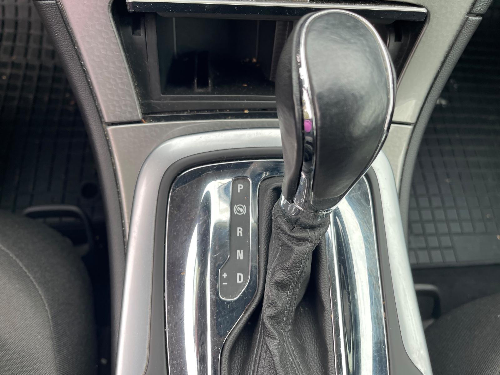 Opel Insignia 2014 — photo 12