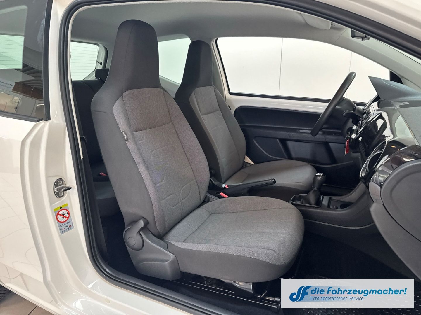 Fahrzeugabbildung Volkswagen up! move BMT Klima teilb.Rücksb AUX MP3 CD eFH T