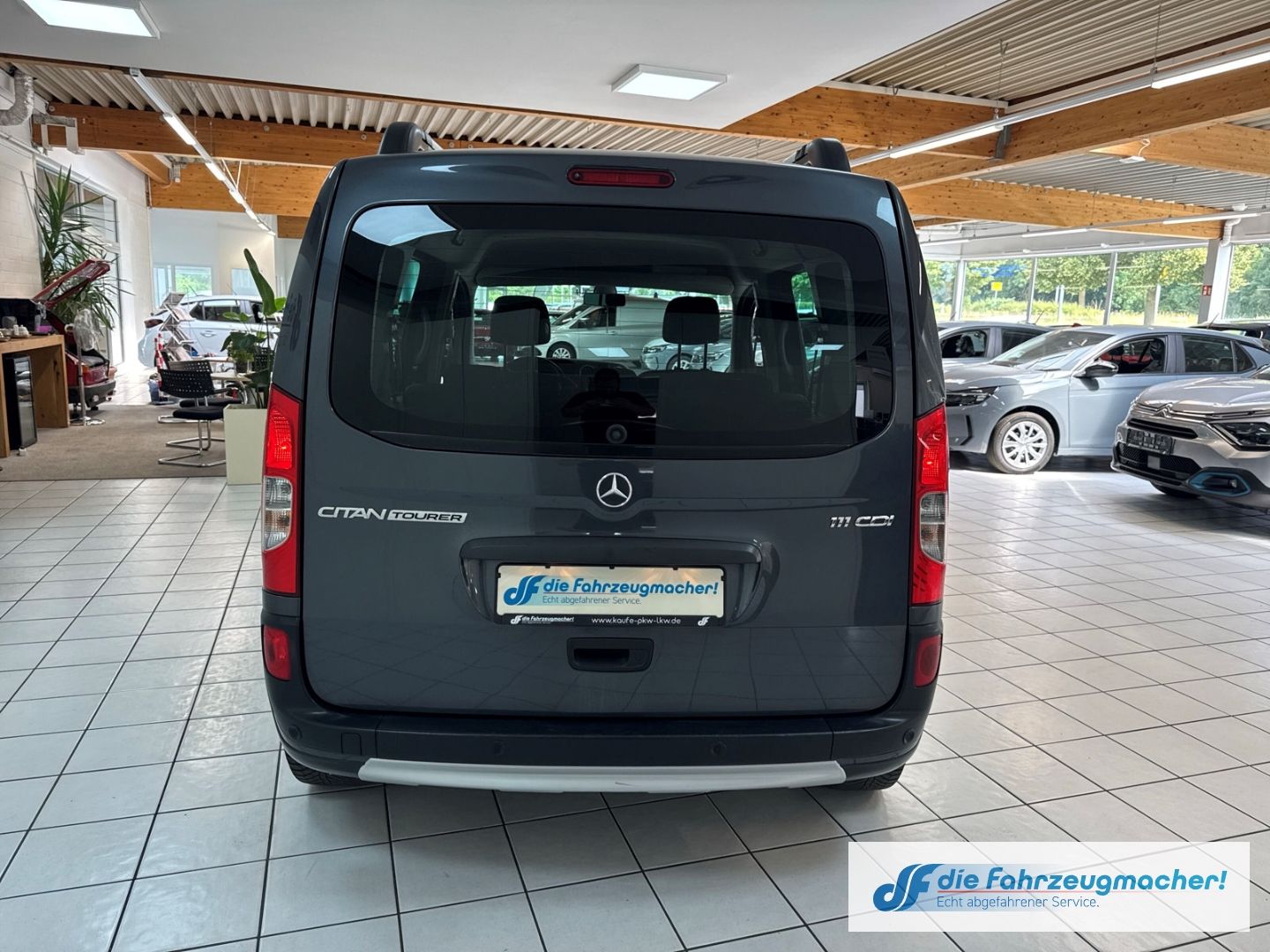 Fahrzeugabbildung Mercedes-Benz Citan 111 CDI lang Tourer Edition Klimaautom SH