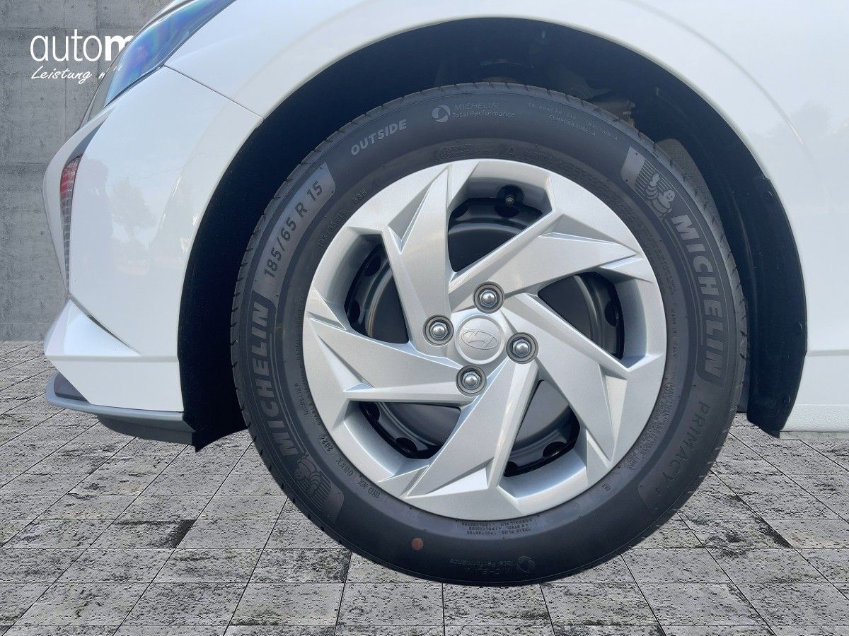 Fahrzeugabbildung Hyundai i20 SELECT CARPLAY*KAMERA*PDC*DAB*BLUETOOTH