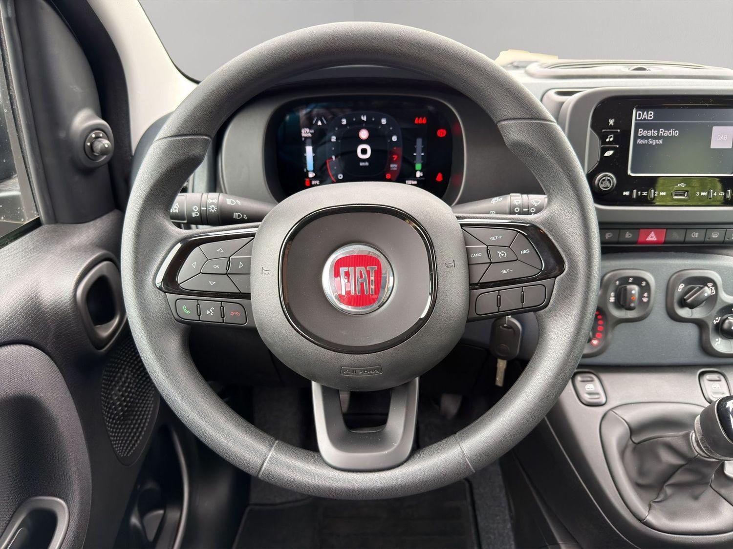 Fiat 99€ LEAS Panda PANDINA CROSS DAB SPURHALTE CITY