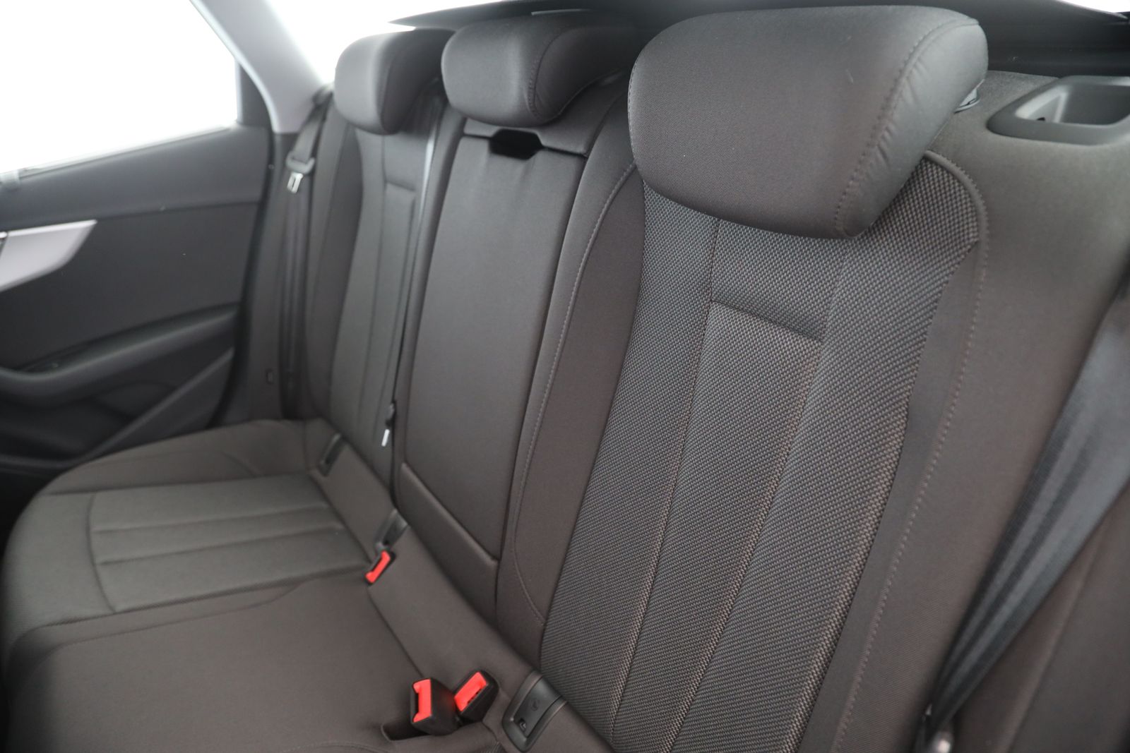 Audi A4 - Bild 13