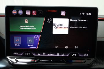 Cupra Leon Sportstourer 1.5 AHK Pano 19Zoll Sennheiser