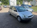 Ford Fiesta 1.3, Tüv neu bis 06/2028, 125000 km! - Ford Fiesta aus 2003