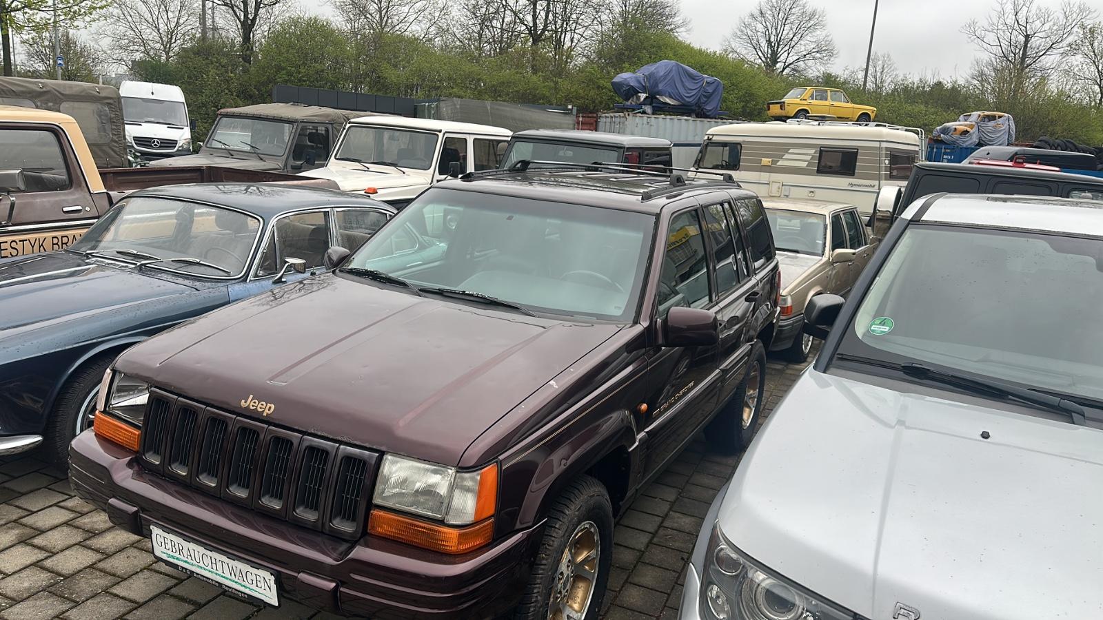 Jeep Grand Cherocke 5.3   V8