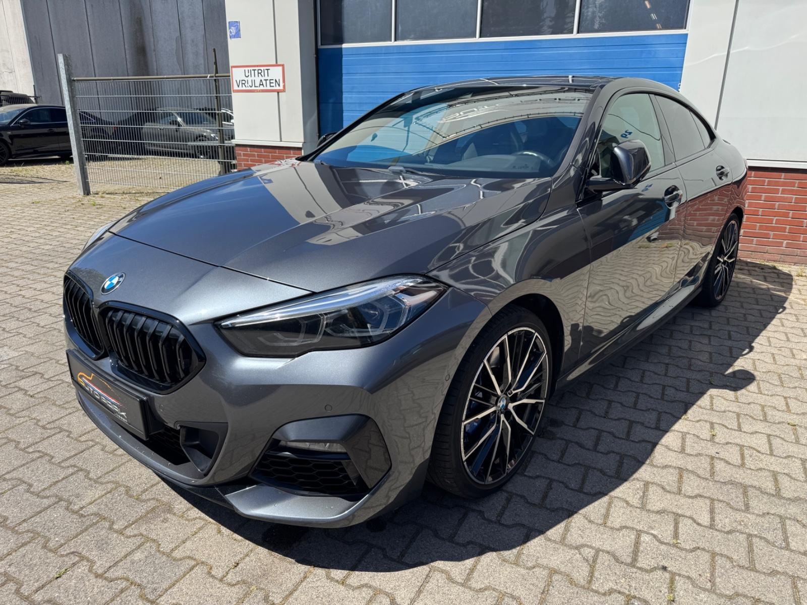 BMW 218i  Gran Coupe M Paket *Pano*Schalensitze*