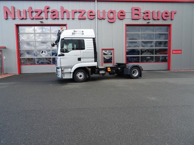 MAN TGL 12.250 BL / L - Hochdach / 4900 KG / AHK  /