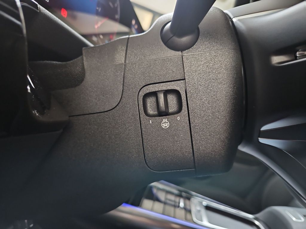 Fahrzeugabbildung Mercedes-Benz GLA 200 ++ AMG+EDITION+NIGHT+AHK+WINTER-PAKET ++