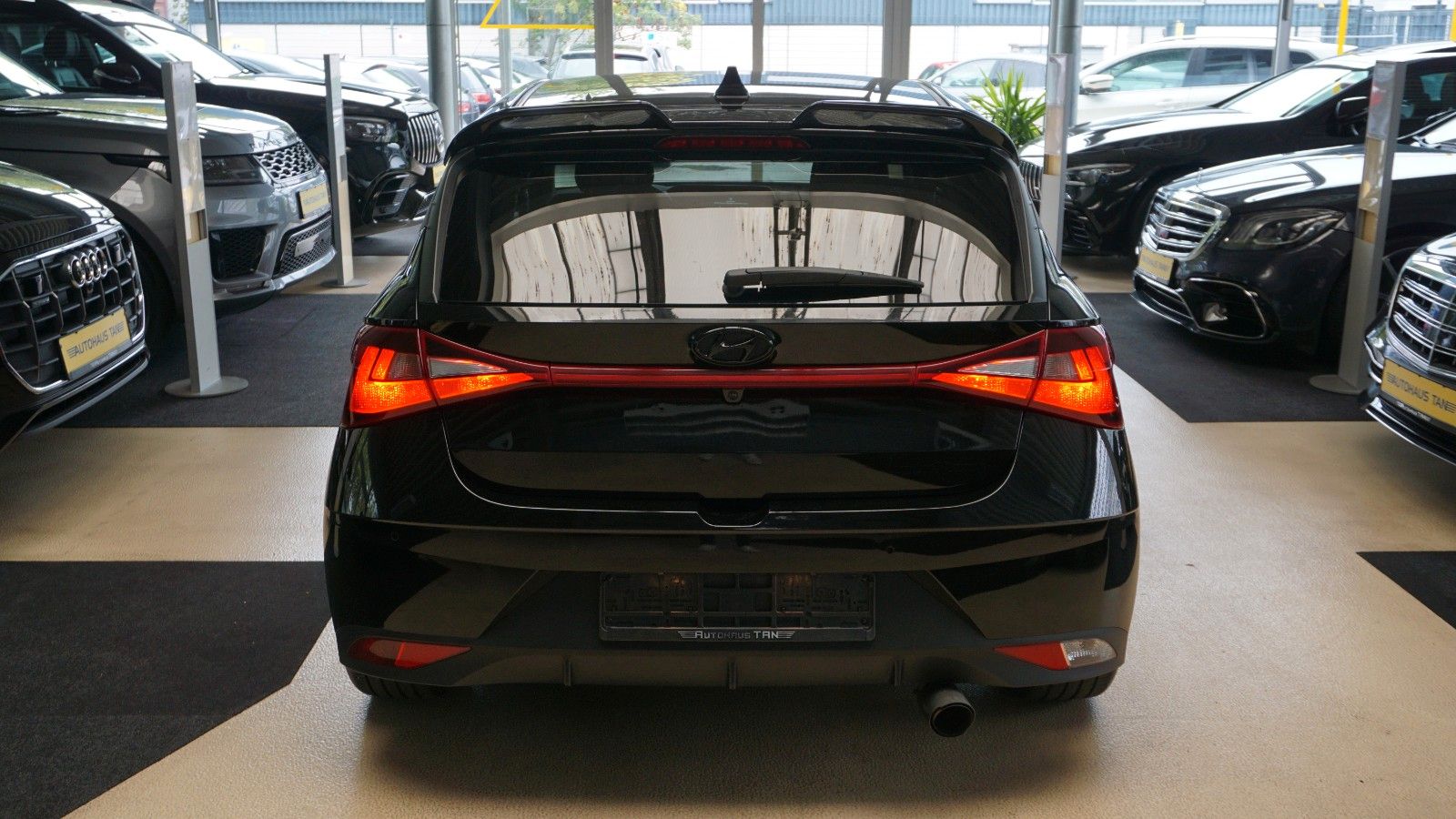 Fahrzeugabbildung Hyundai i20 Edition 30+ *SONDERMODELL*PERFOMANCE