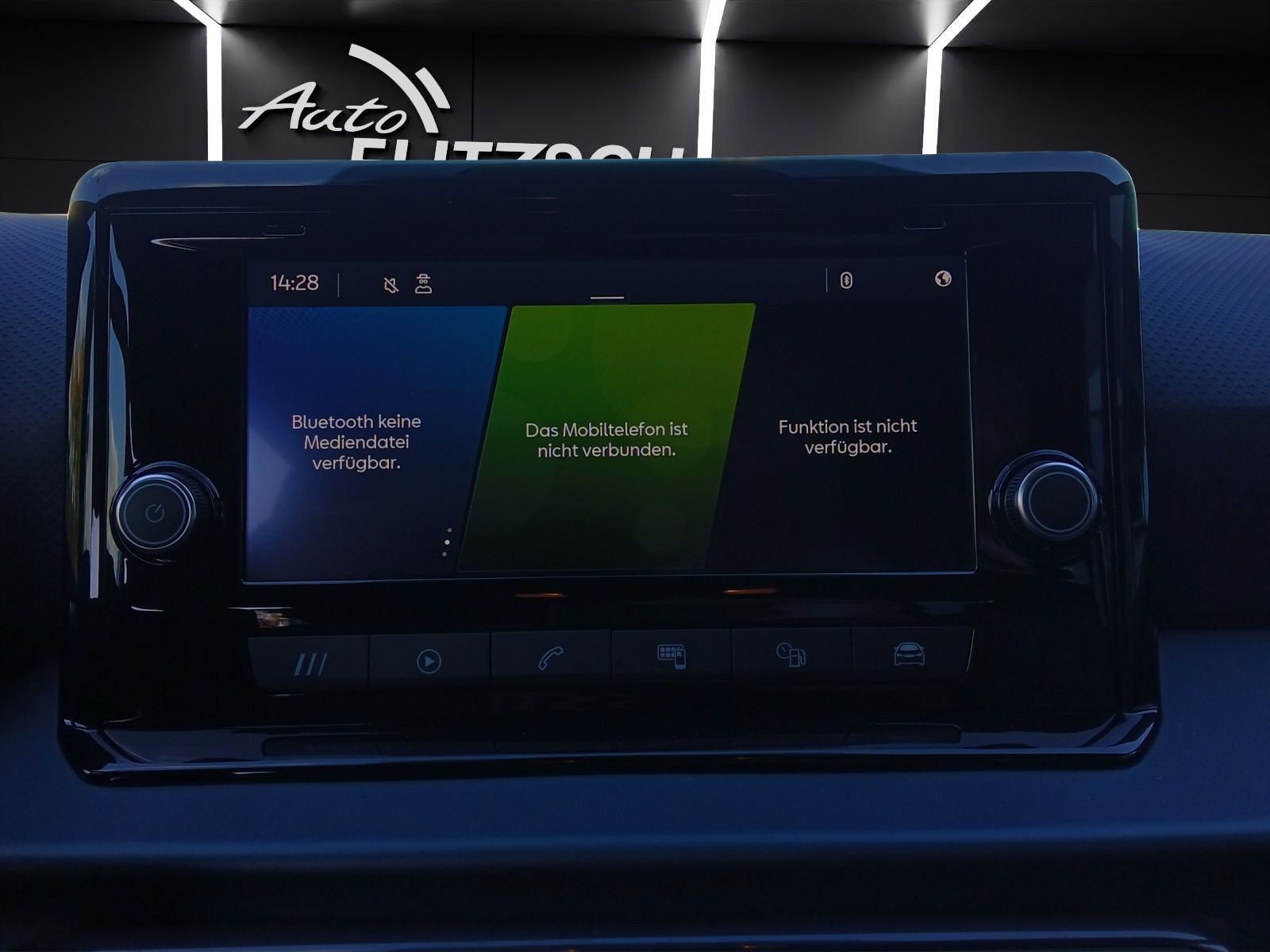 Fahrzeugabbildung SEAT Arona TSI Xperience DSG LED AHK ACC RFK SH 18"