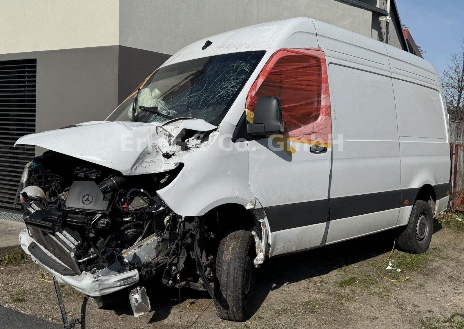 Mercedes-Benz 319 CDI Sprinter III