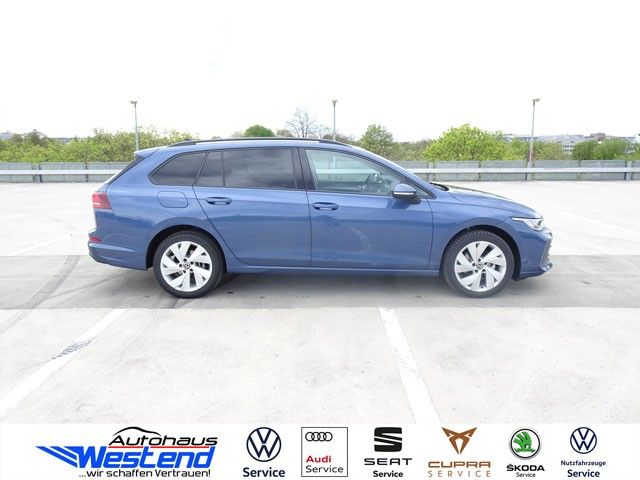 Fahrzeugabbildung Volkswagen Golf Var. Life 1.5l TSI 110kW Automtik LED