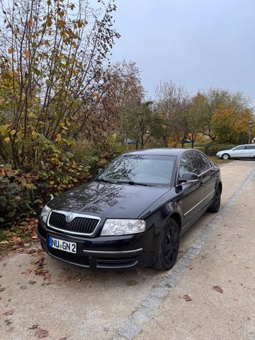 Skoda Superb 2.5 TDI V6 Laurin & Klement