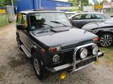 Lada Taiga Lada 4x4 Gas Xenon Faltdach - Lada aus 2015
