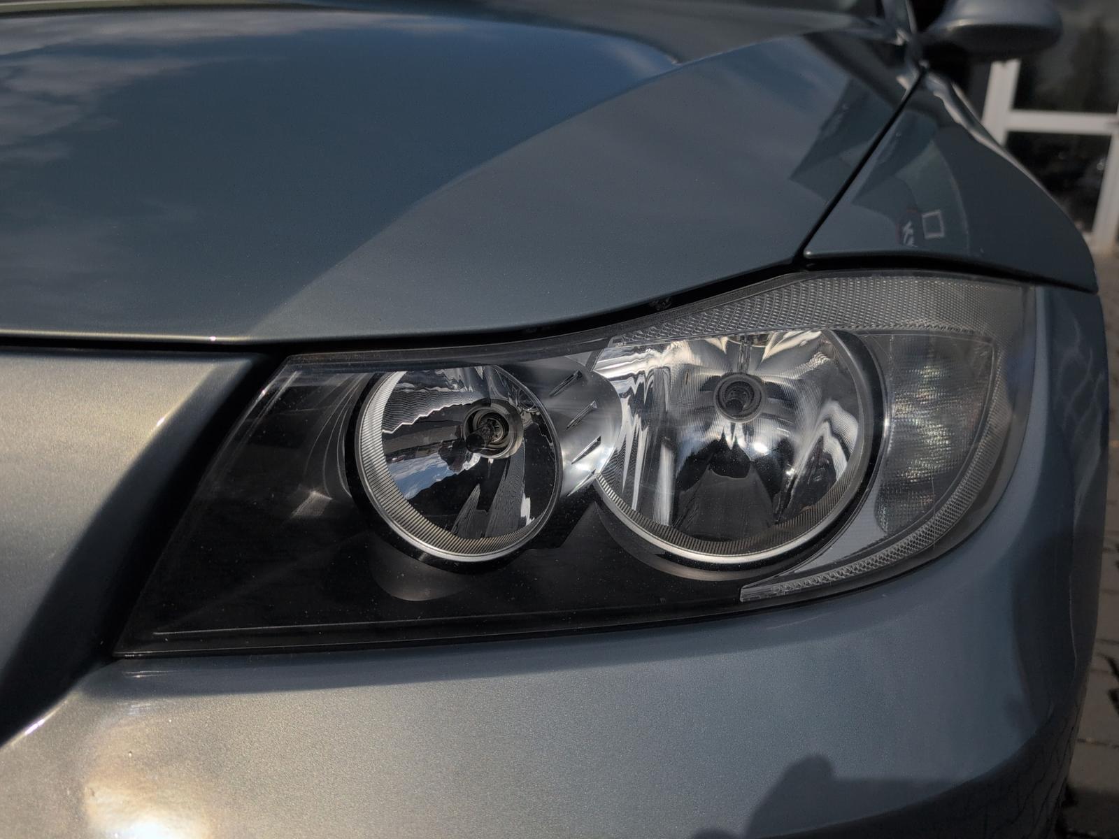 BMW 330xi Touring 258 ch 6 cylindres xDrive • Boîte auto • Toit pano • Xénon • Attelage