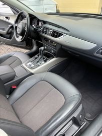 Audi A6 Allroad - 10