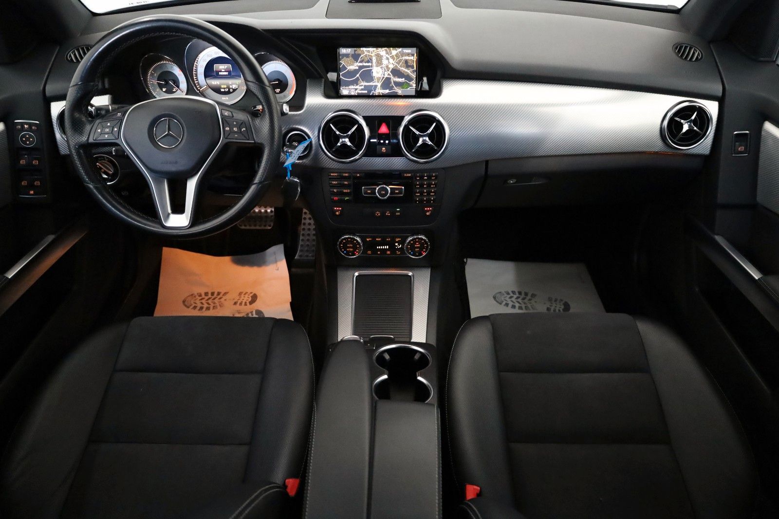 Fahrzeugabbildung Mercedes-Benz GLK 220 CDI BE T.Leder,Navi,Xenon,SH,Park Assist