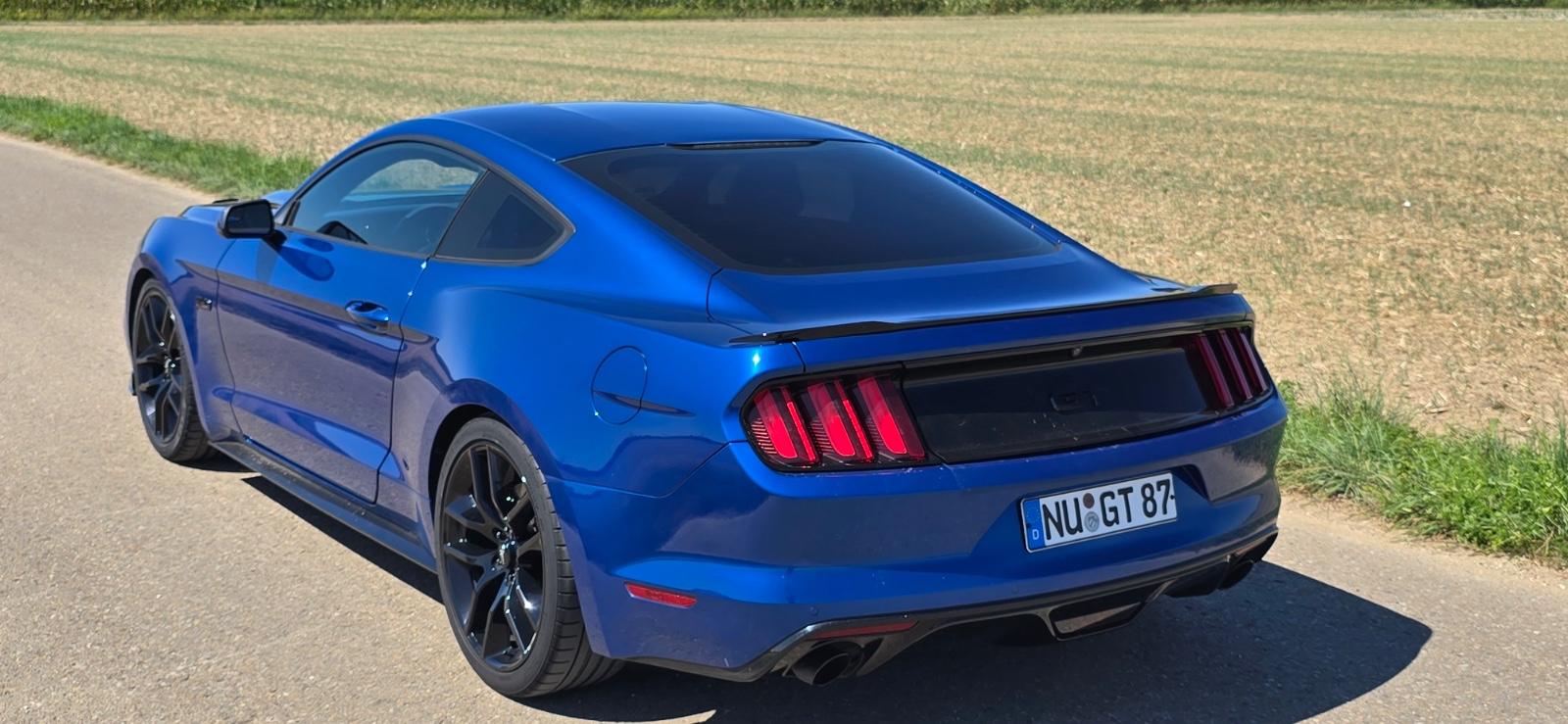 Ford Mustang 5.0 Ti-VCT V8 GT Brembo Rcam 441PS
