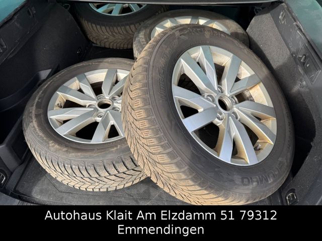 Fahrzeugabbildung Volkswagen Passat Variant Comfortline BMT/Start-Stopp