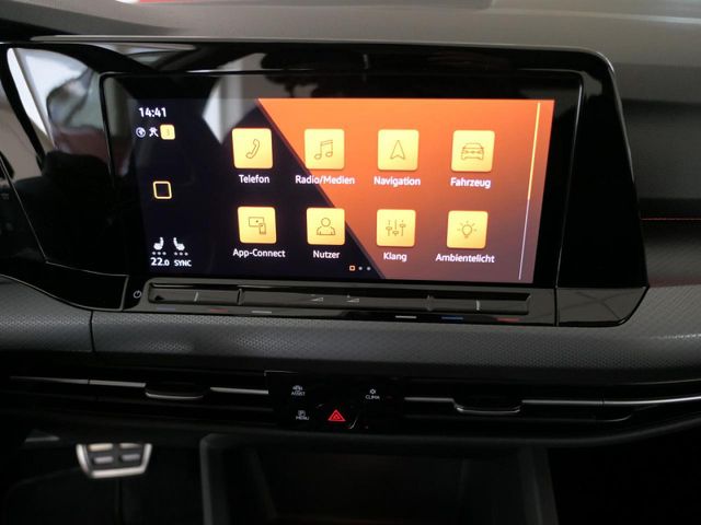 Golf VIII 1.0 eTSI DSG Active Bluetooth Navi LED